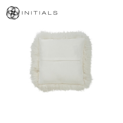 Cushion Ranch Sheepskin Snow White