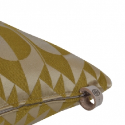 Cushion Mirror True Gold