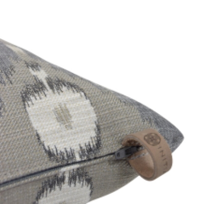 Cushion Cabin Chevron Mud Taupe